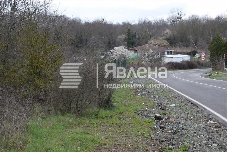 лице на парцела