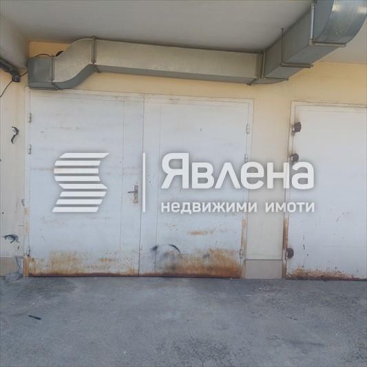 Гараж