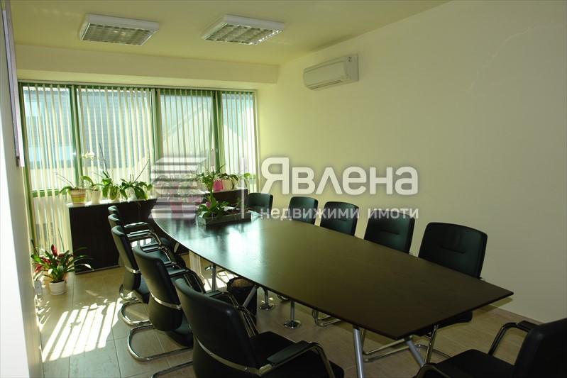 конферентна зала