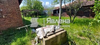 Продавам къща
