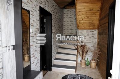 Антре къща свежен