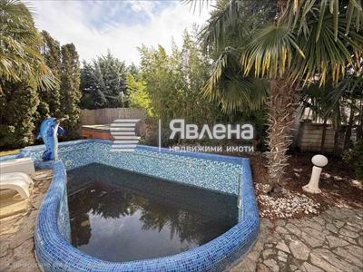 басейн и джакузи