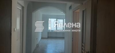вход
