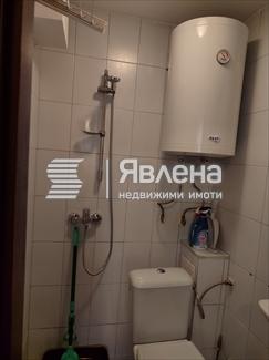 Баня с  тоалетна