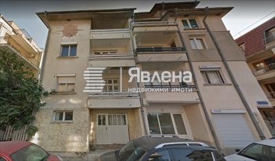 предна фасада