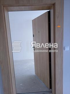 вход