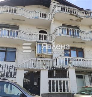 Фасада улижа