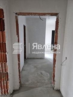 вход