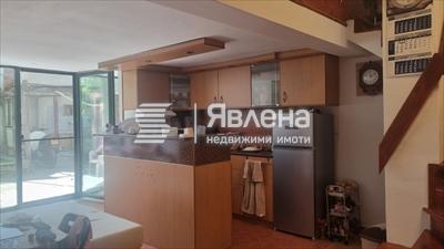 първо ниво ателие
