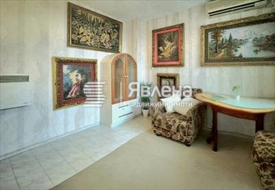 втора спалня