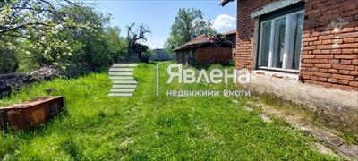 Продавам къща