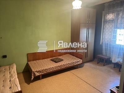Спалня