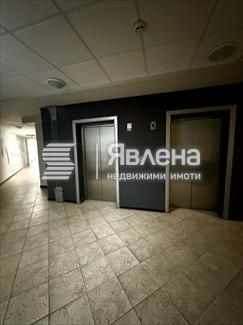 Асансьор вход