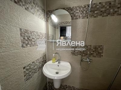 баня с тоалетна