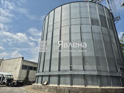 силозна база